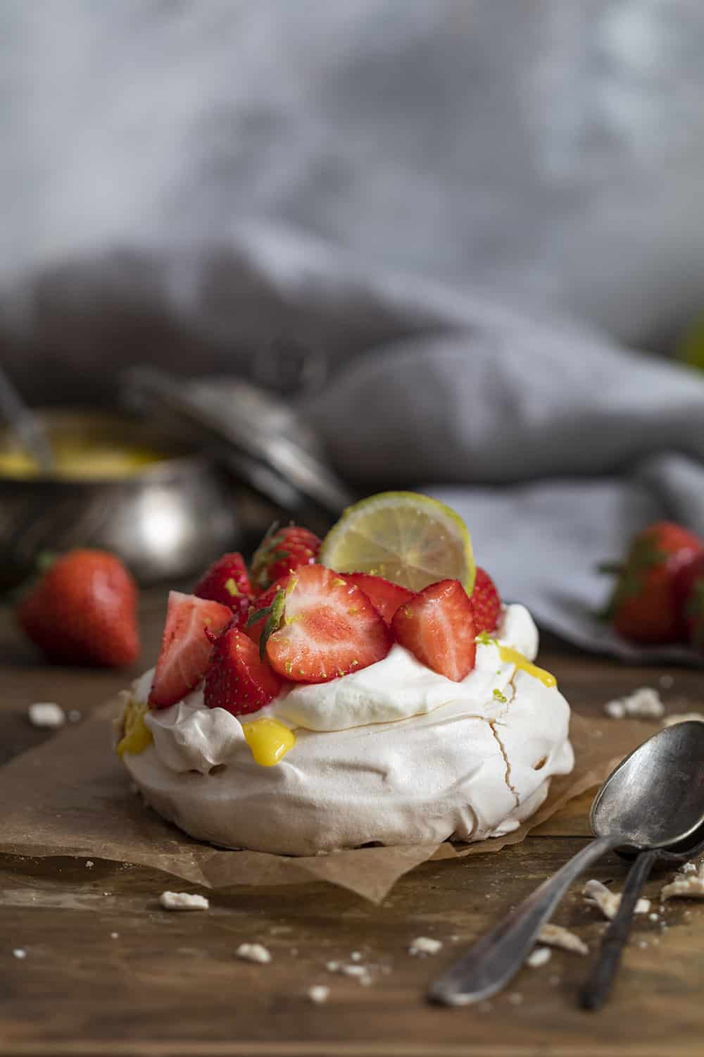 Pavlova Fraise Et Citron Vert La Pause Rustique