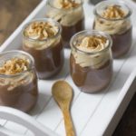 Mousse au chocolat et chantilly spéculoos