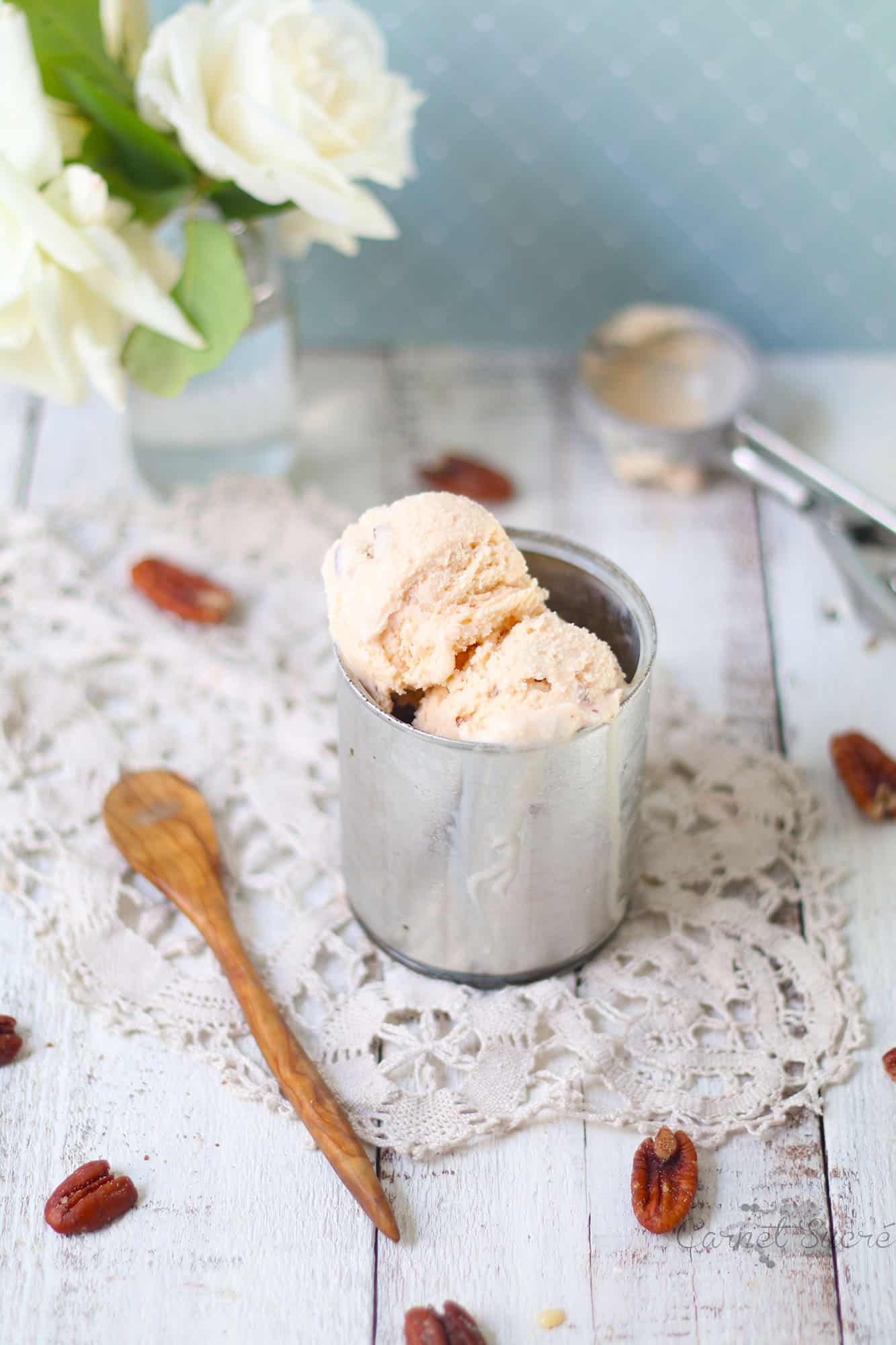 glace à la confiture de lait et aux noix de pécan